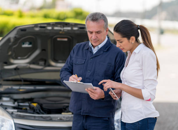 Low-cost car insurance agents in Parkwood, WA
